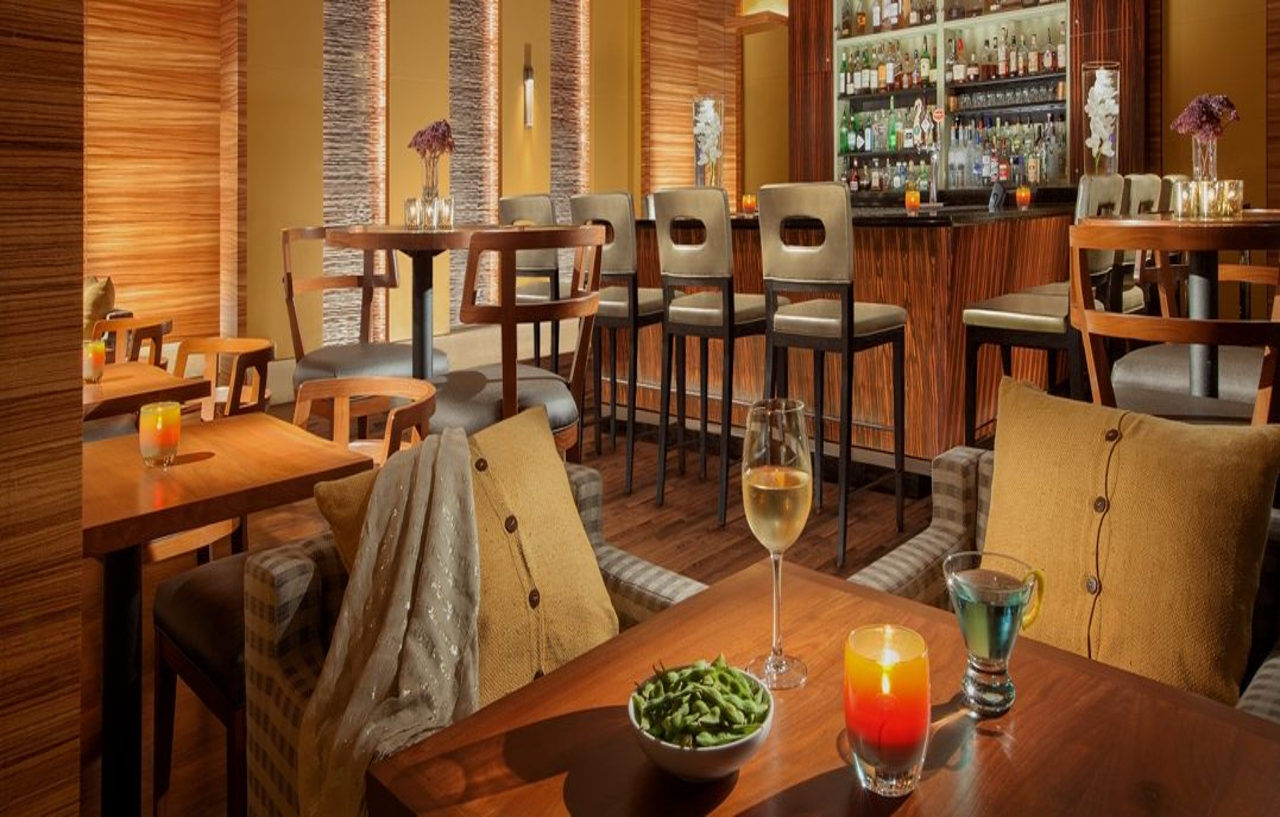 1 Hotel Сиатъл Екстериор снимка The bar at the hotel
